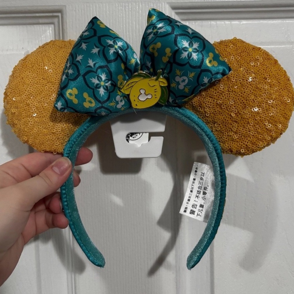 Disney Parks Limoncello Lemon Minnie Mouse Ears Sequin Headband - NWT